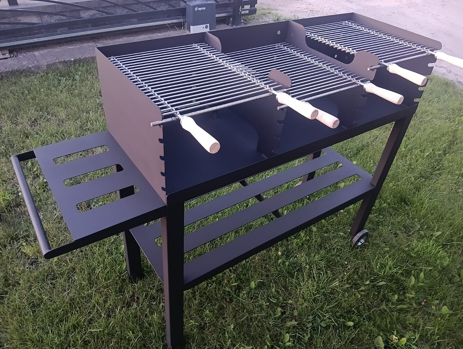 Grill stalowy indywidualny projekt