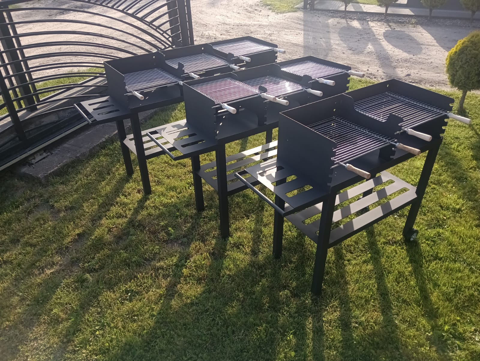 Grill ręcznie spawany